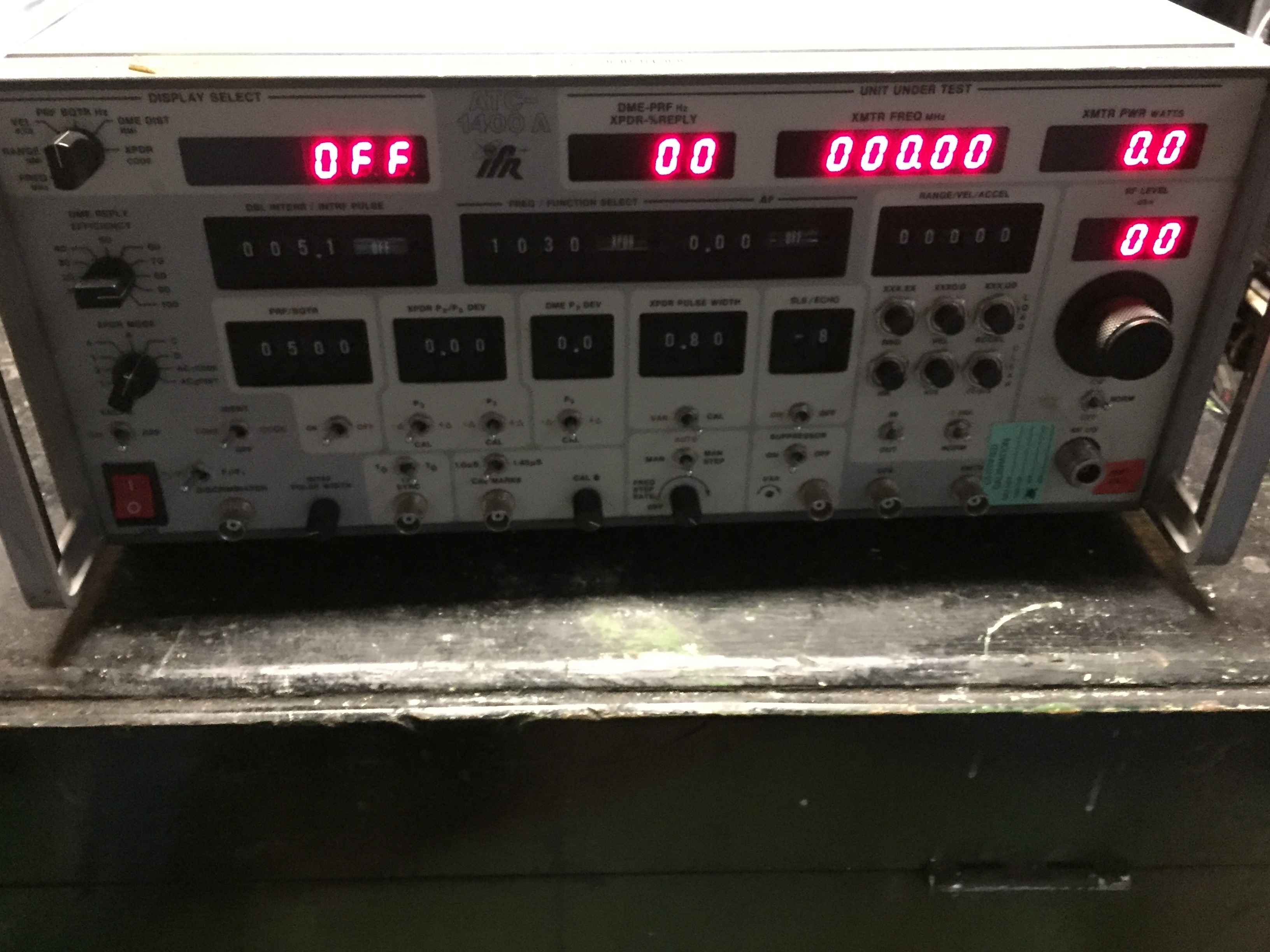 圖為 已使用的 AEROFLEX IFR ATC-1400A 待售