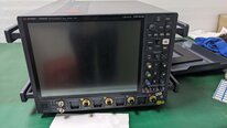 사진 사용됨 AGILENT / HP / HEWLETT-PACKARD / KEYSIGHT / IXIA UXR0404AP 판매용