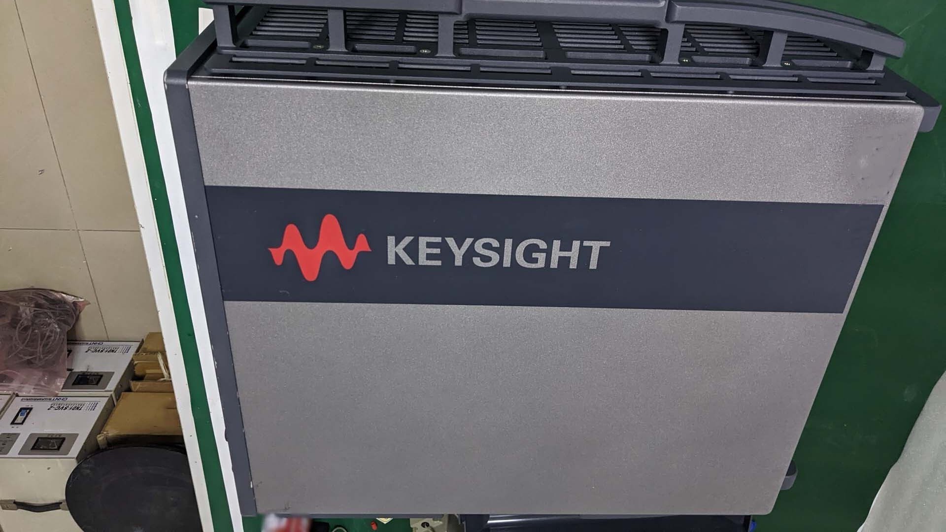 사진 사용됨 AGILENT / HP / HEWLETT-PACKARD / KEYSIGHT / IXIA UXR0404AP 판매용