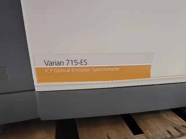 사진 사용됨 AGILENT / HP / HEWLETT-PACKARD / KEYSIGHT / VARIAN 715-ES 판매용