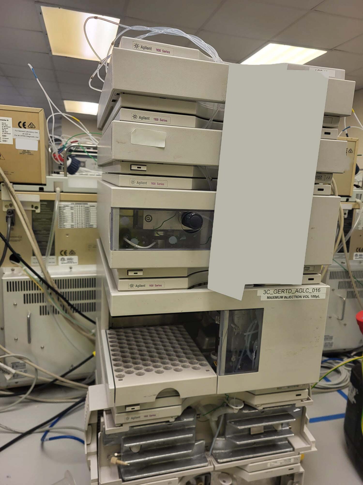 フォト（写真） 使用される AGILENT / HP / HEWLETT-PACKARD / KEYSIGHT 1100 Series 販売のために