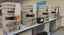 フォト（写真） 使用される AGILENT / HP / HEWLETT-PACKARD / KEYSIGHT 1100 Series 販売のために