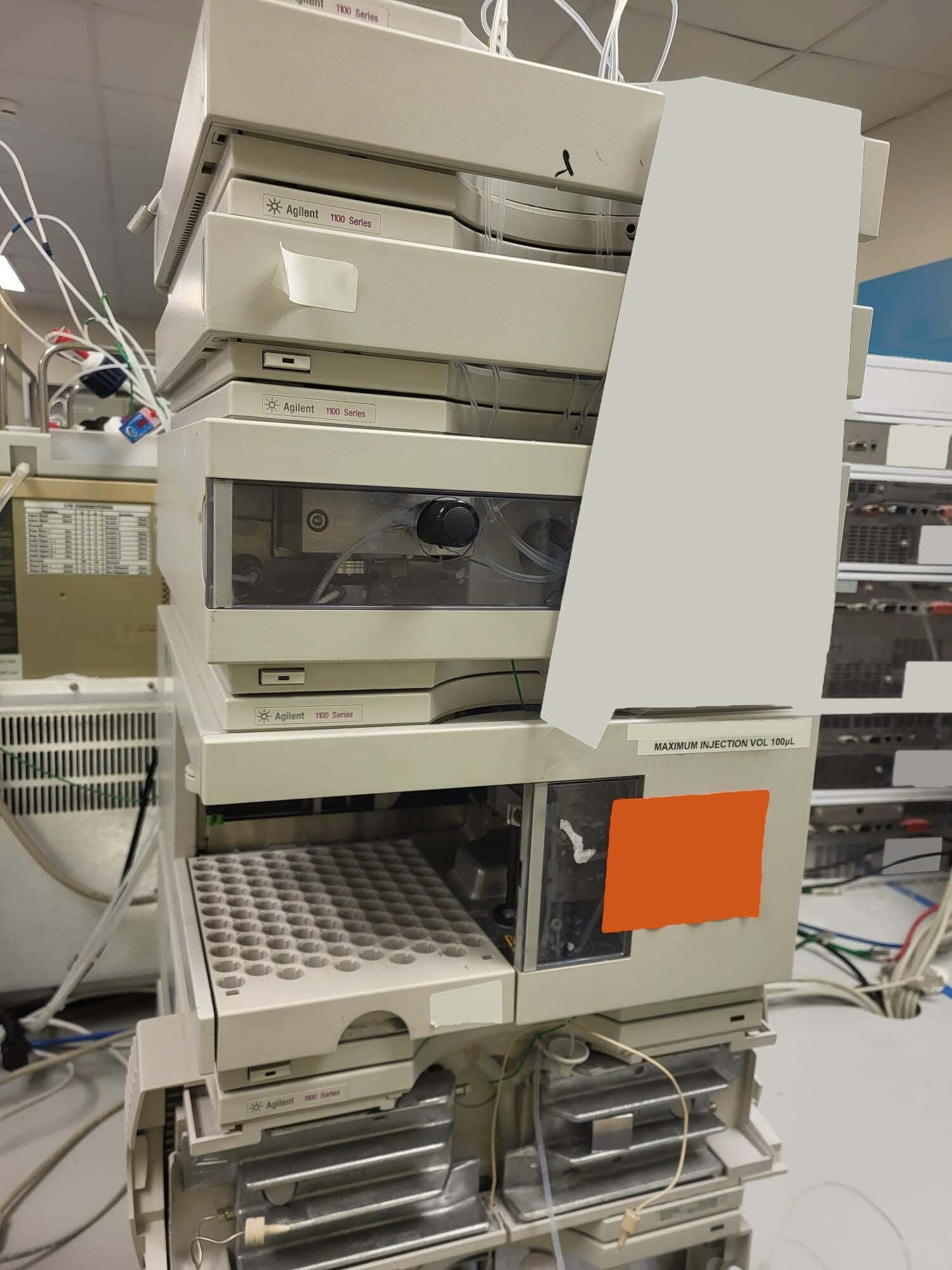 フォト（写真） 使用される AGILENT / HP / HEWLETT-PACKARD / KEYSIGHT 1100 Series 販売のために