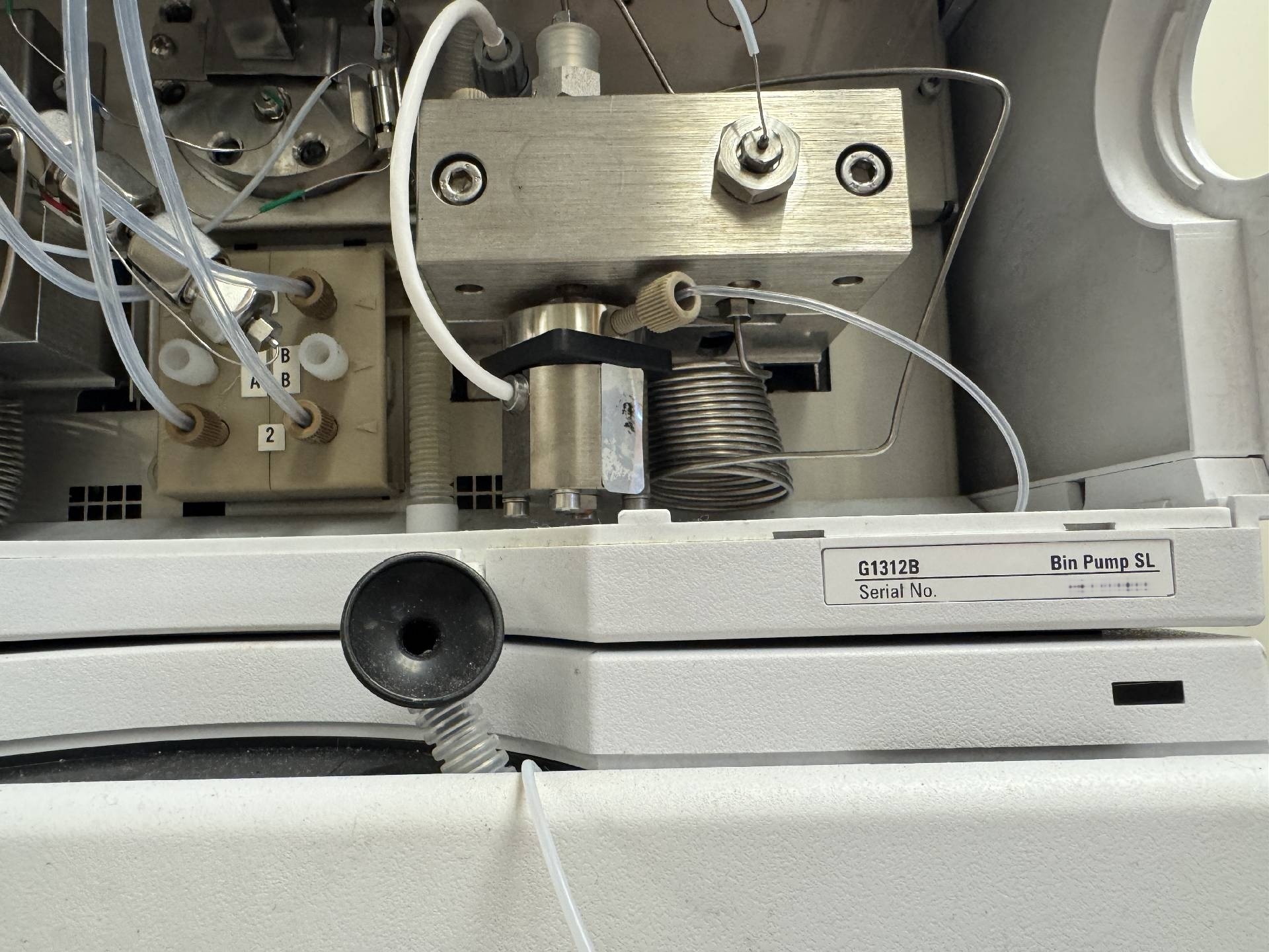사진 사용됨 AGILENT / HP / HEWLETT-PACKARD / KEYSIGHT 1200 Series 판매용