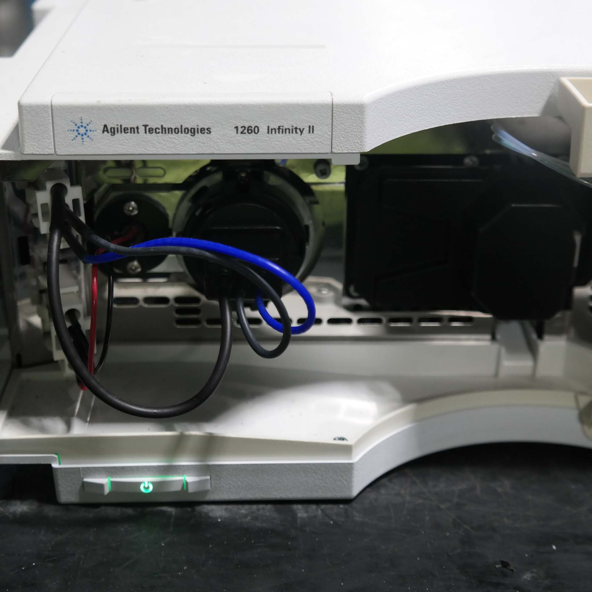 图为 已使用的 AGILENT / HP / HEWLETT-PACKARD / KEYSIGHT 1260 Infinity II 待售