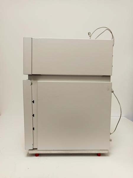 Photo Used AGILENT / HP / HEWLETT-PACKARD / KEYSIGHT 1260 Infinity II For Sale