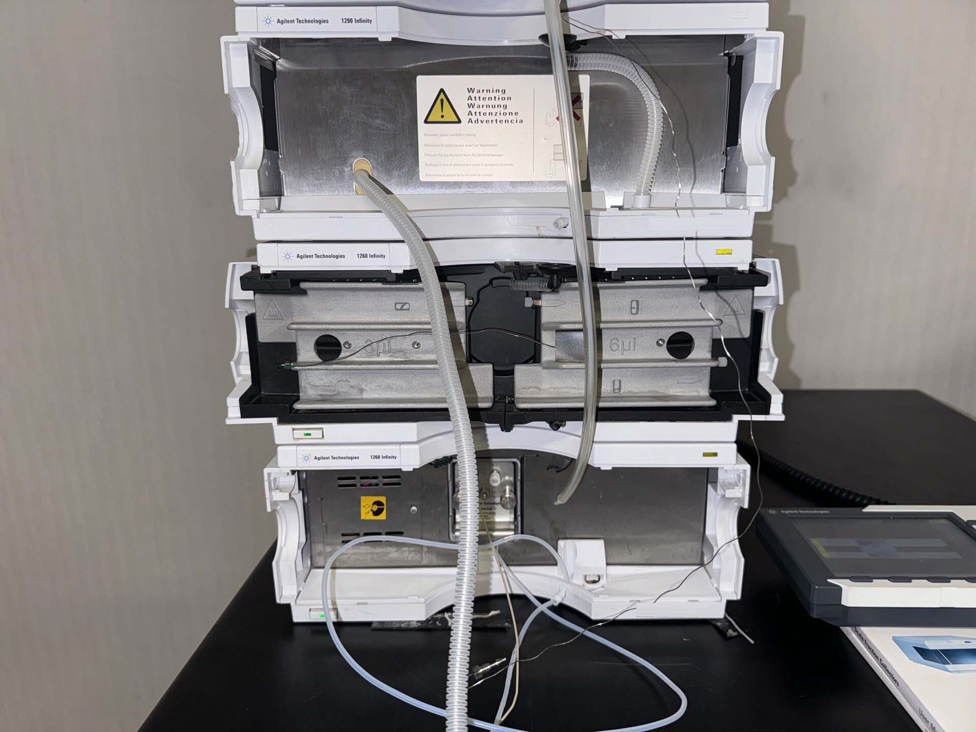 Foto Verwendet AGILENT / HP / HEWLETT-PACKARD / KEYSIGHT 1260 Infinity II Zum Verkauf