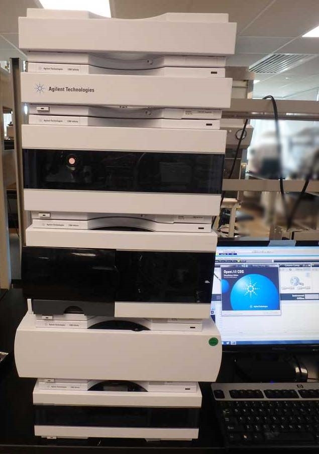 Photo Used AGILENT / HP / HEWLETT-PACKARD / KEYSIGHT 1260 Infinity For Sale