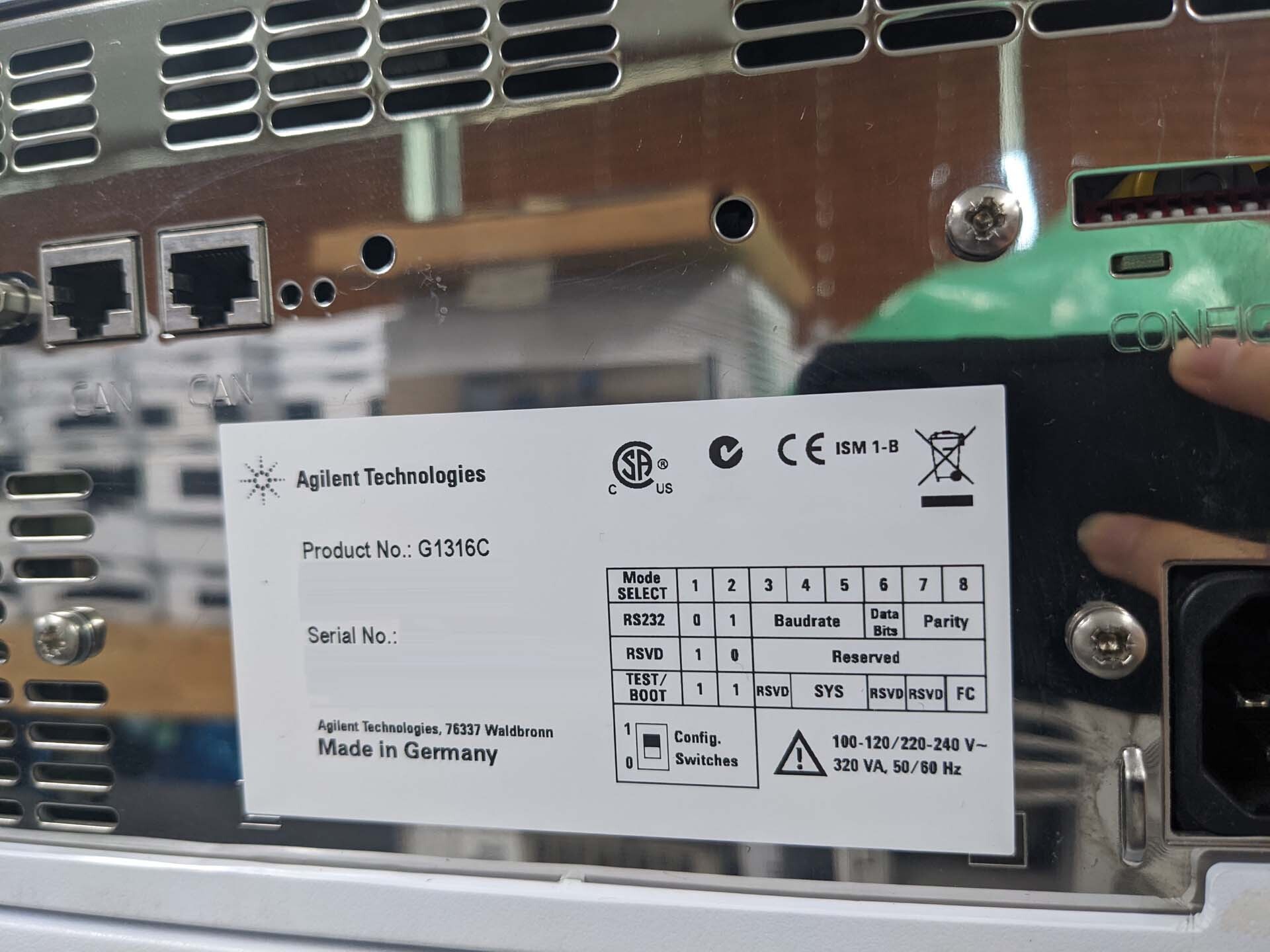 Photo Used AGILENT / HP / HEWLETT-PACKARD / KEYSIGHT 1260 Infinity For Sale