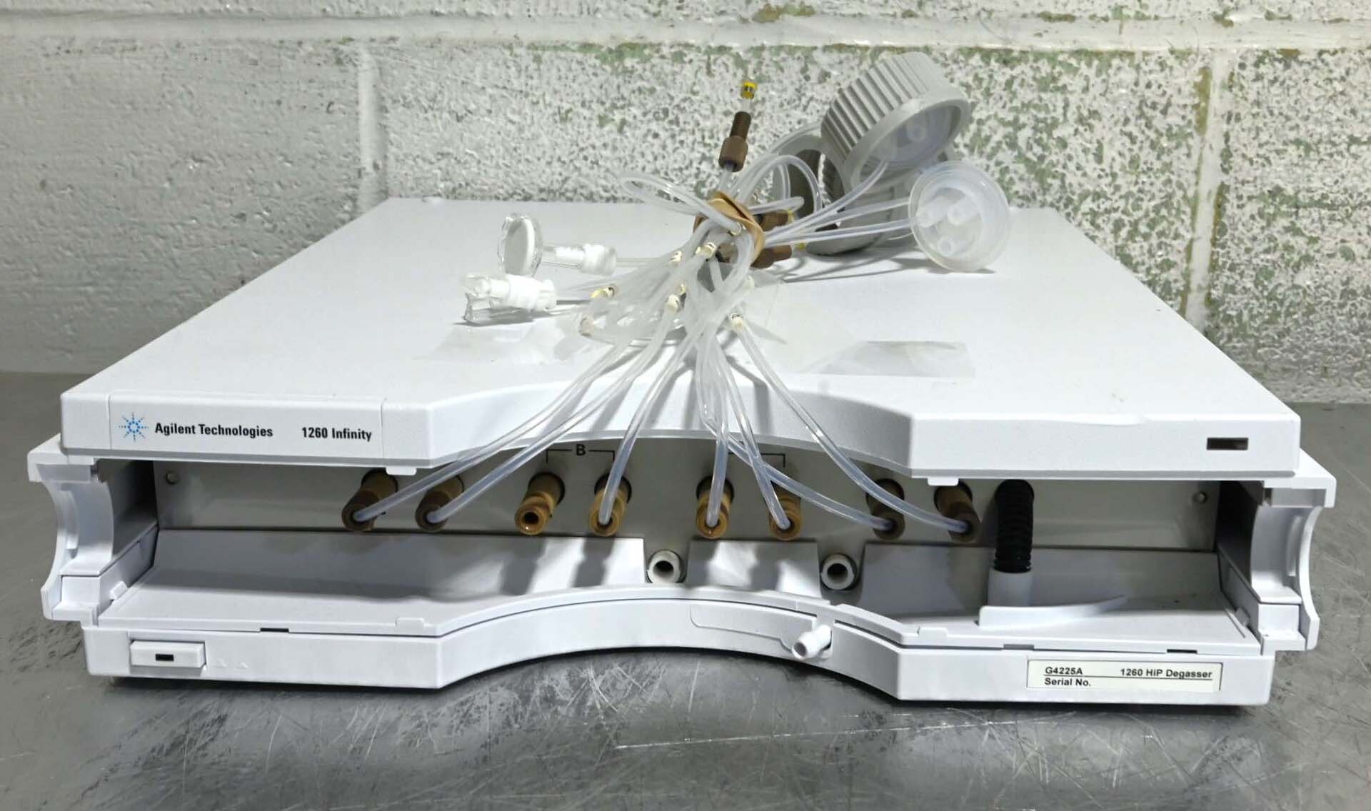 사진 사용됨 AGILENT / HP / HEWLETT-PACKARD / KEYSIGHT 1260 Infinity 판매용