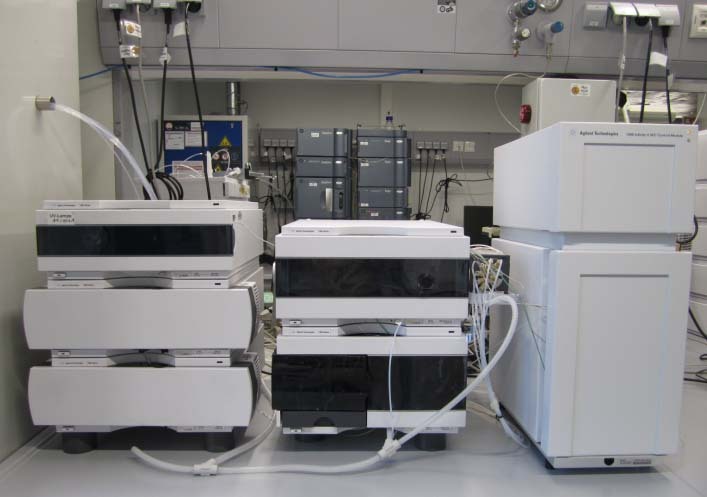 사진 사용됨 AGILENT / HP / HEWLETT-PACKARD / KEYSIGHT 1260 Infinity 판매용