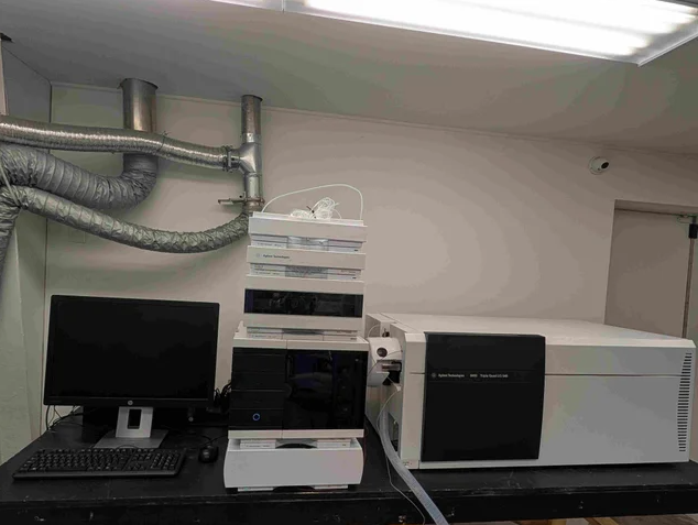 圖為 已使用的 AGILENT / HP / HEWLETT-PACKARD / KEYSIGHT 1260 待售