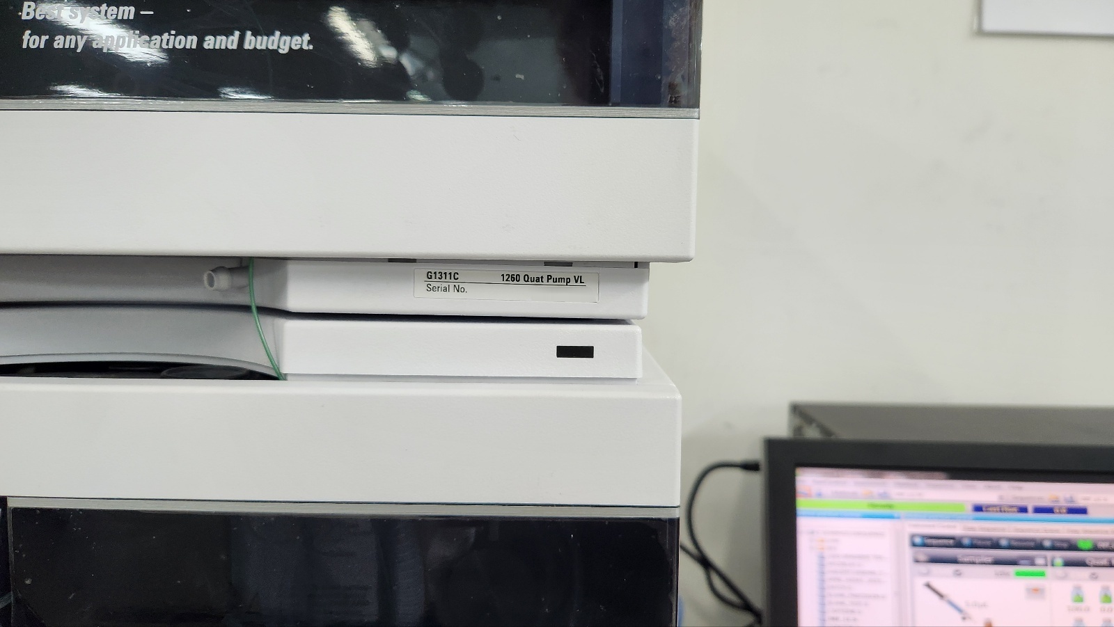 Photo Utilisé AGILENT / HP / HEWLETT-PACKARD / KEYSIGHT 1260 À vendre
