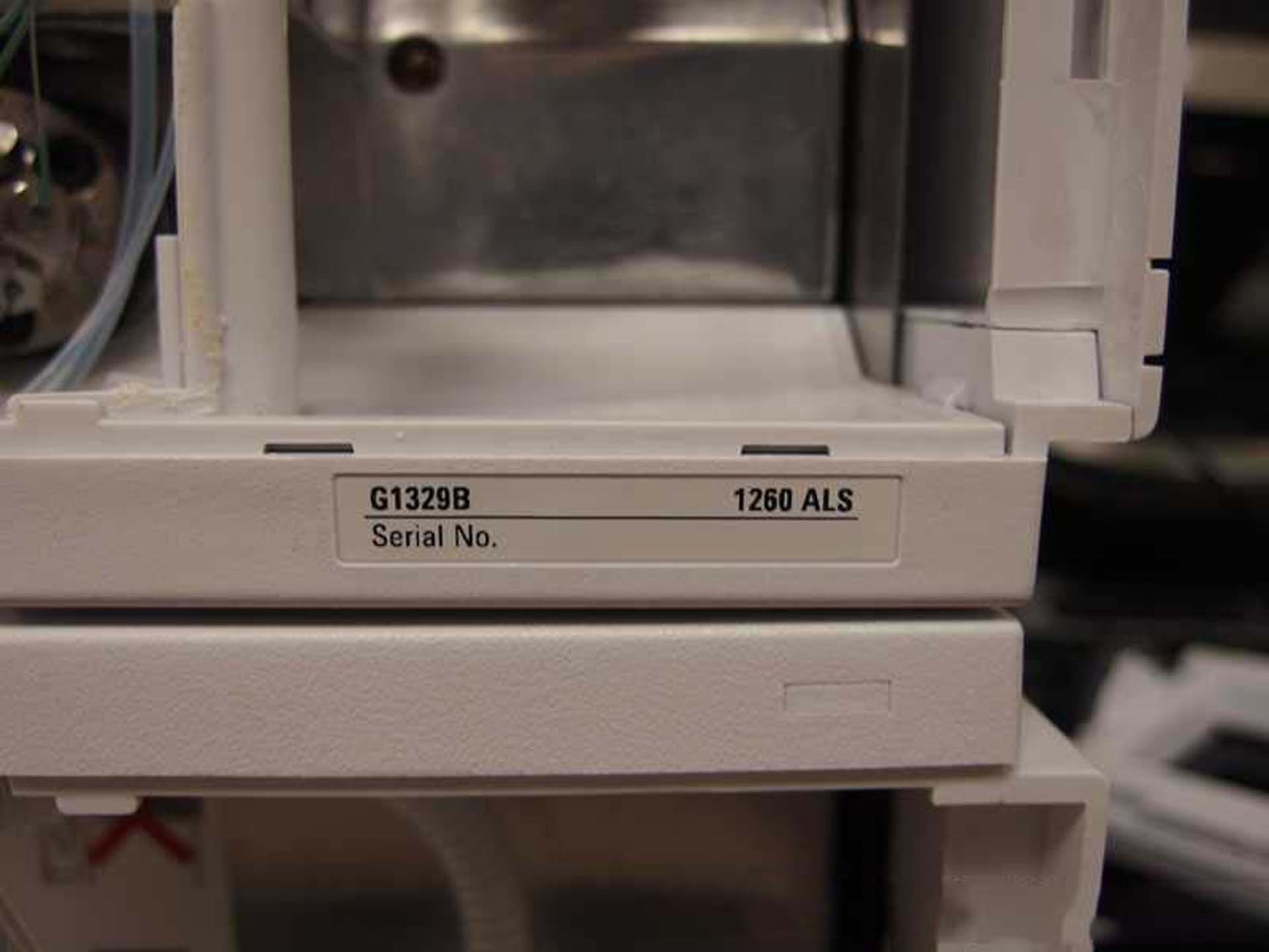 Photo Used AGILENT / HP / HEWLETT-PACKARD / KEYSIGHT 1290 / 1260 For Sale