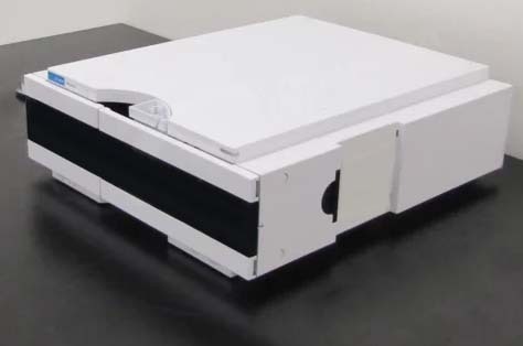 Photo Used AGILENT / HP / HEWLETT-PACKARD / KEYSIGHT 1290 Infinity II For Sale