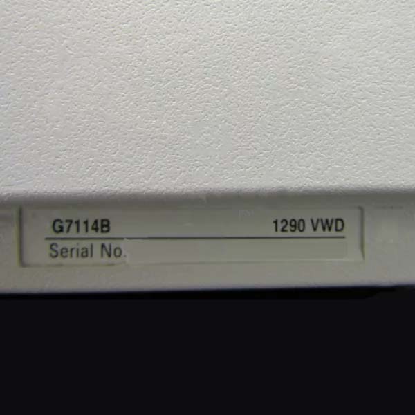Photo Used AGILENT / HP / HEWLETT-PACKARD / KEYSIGHT 1290 Infinity II For Sale