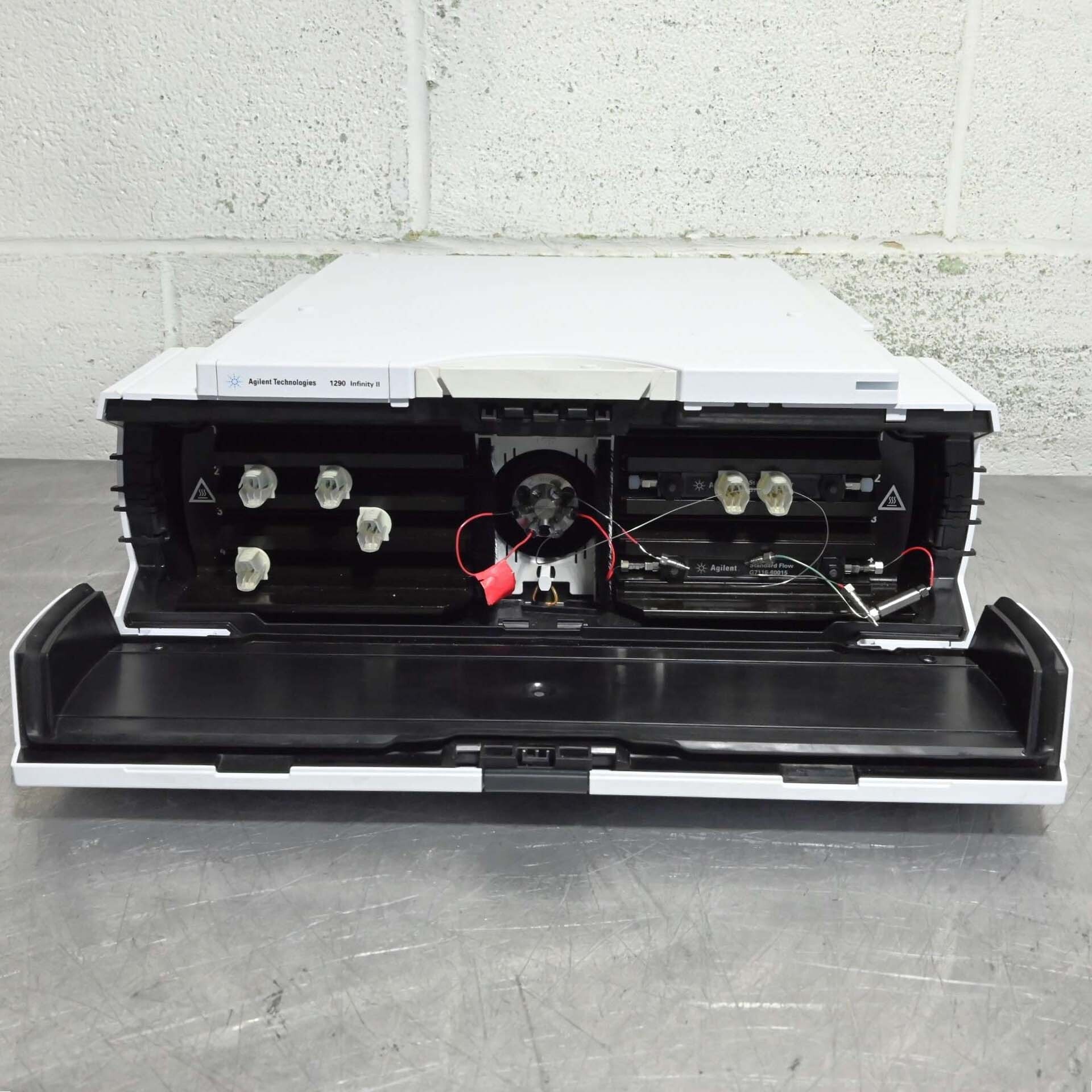 Photo Used AGILENT / HP / HEWLETT-PACKARD / KEYSIGHT 1290 Infinity II For Sale
