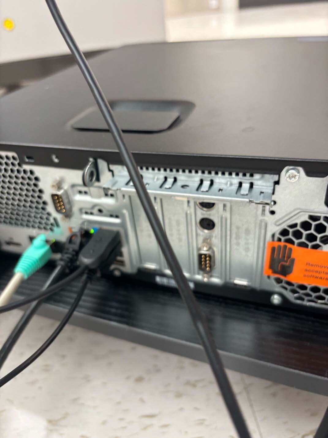 Photo Utilisé AGILENT / HP / HEWLETT-PACKARD / KEYSIGHT 1290 Infinity II À vendre