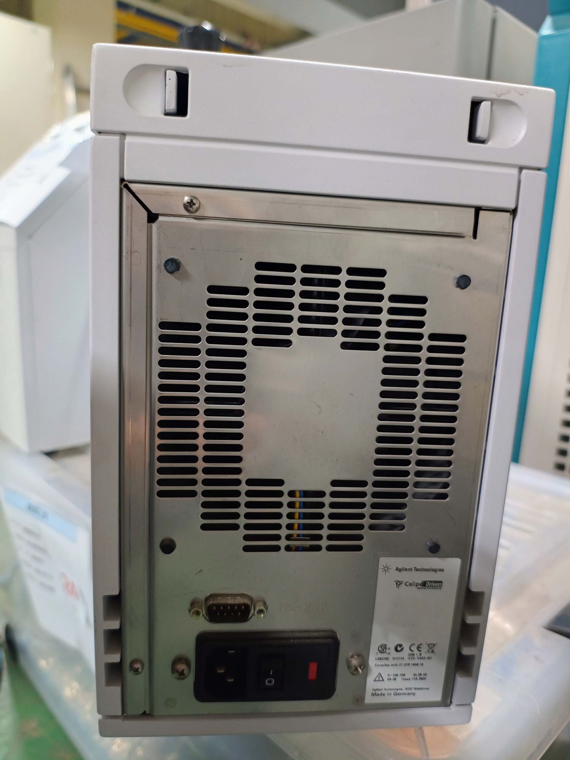 Photo Used AGILENT / HP / HEWLETT-PACKARD / KEYSIGHT 2100 For Sale