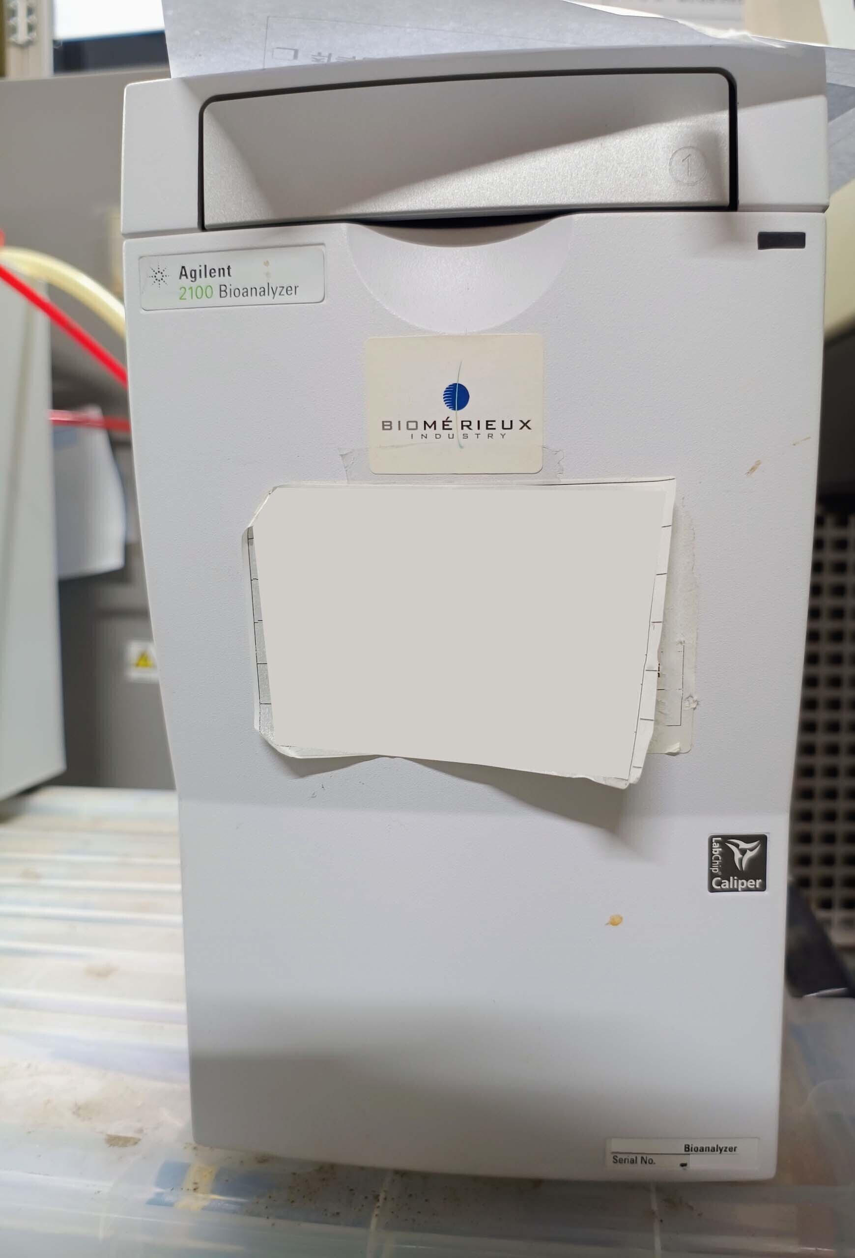 Photo Used AGILENT / HP / HEWLETT-PACKARD / KEYSIGHT 2100 For Sale