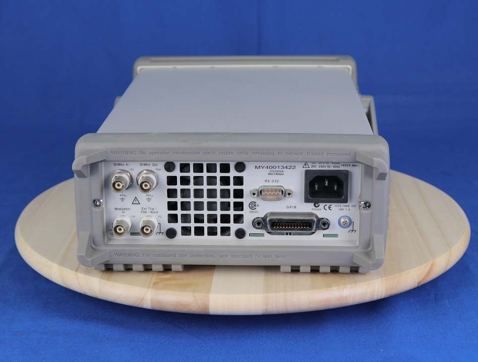Photo Utilisé AGILENT / HP / HEWLETT-PACKARD / KEYSIGHT 33250A À vendre