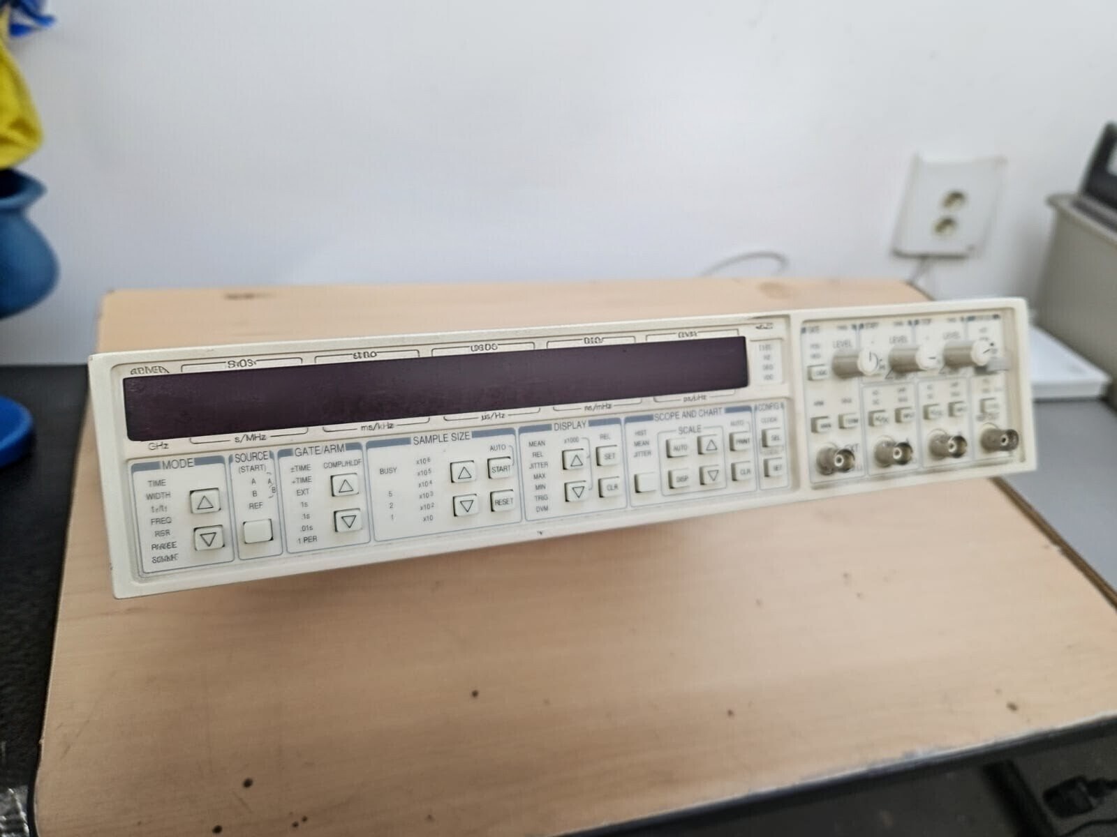 图为 已使用的 AGILENT / HP / HEWLETT-PACKARD / KEYSIGHT 3458A 待售