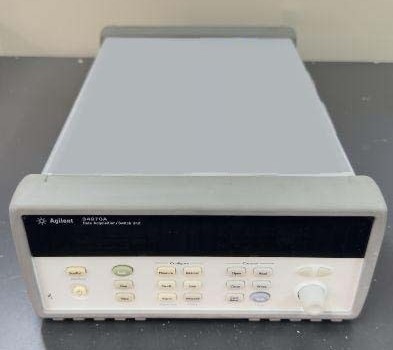 Foto Verwendet AGILENT / HP / HEWLETT-PACKARD / KEYSIGHT 34970A Zum Verkauf