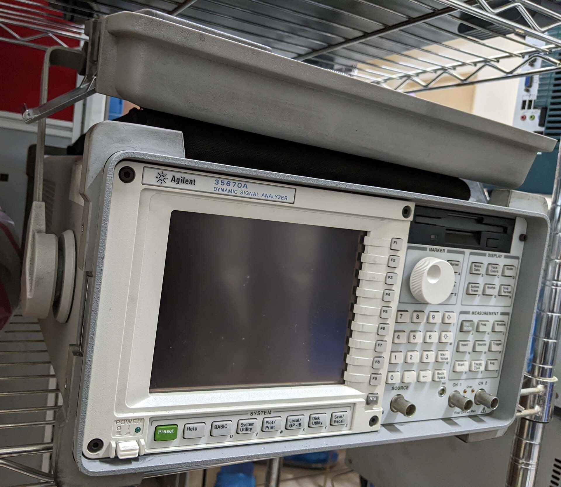 圖為 已使用的 AGILENT / HP / HEWLETT-PACKARD / KEYSIGHT 35670A 待售
