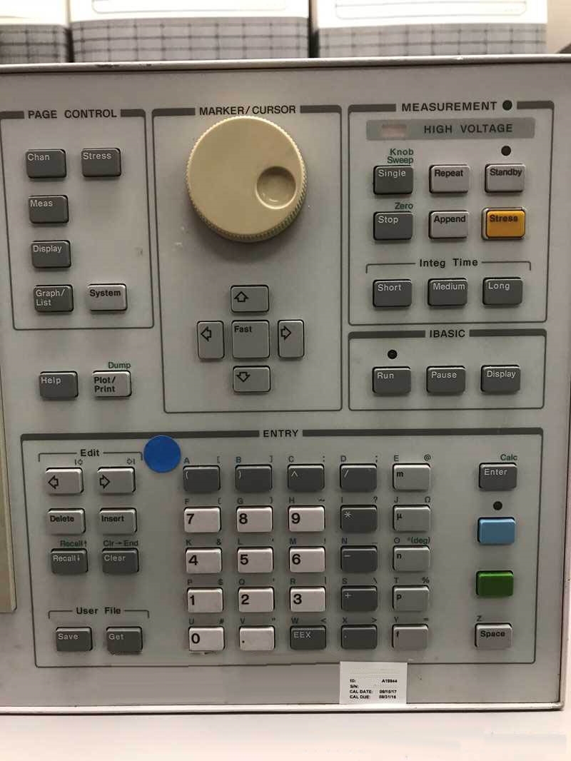 Photo Utilisé AGILENT / HP / HEWLETT-PACKARD / KEYSIGHT 4155B À vendre