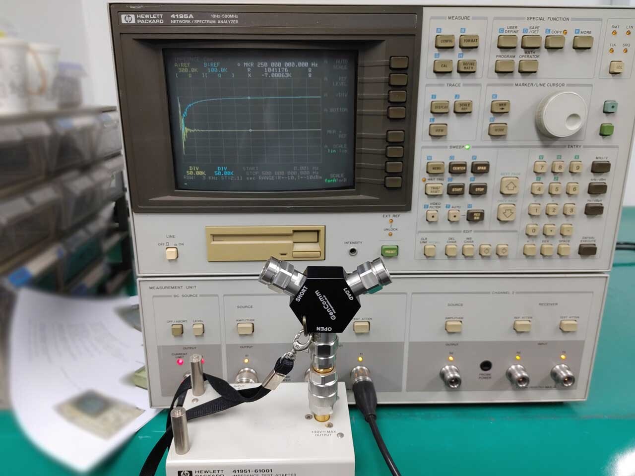 Photo Used AGILENT / HP / HEWLETT-PACKARD / KEYSIGHT 4195A For Sale