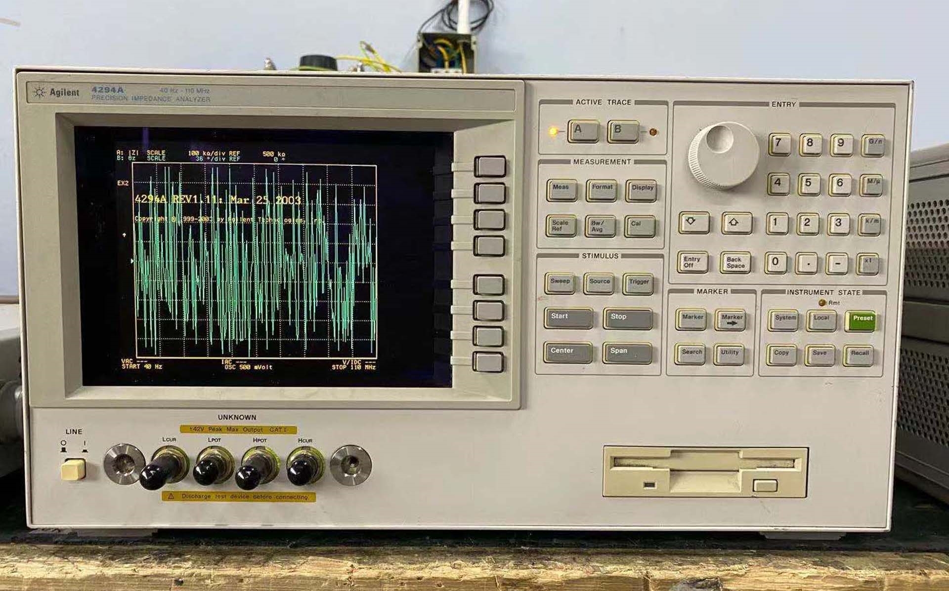 フォト（写真） 使用される AGILENT / HP / HEWLETT-PACKARD / KEYSIGHT 4294A 販売のために