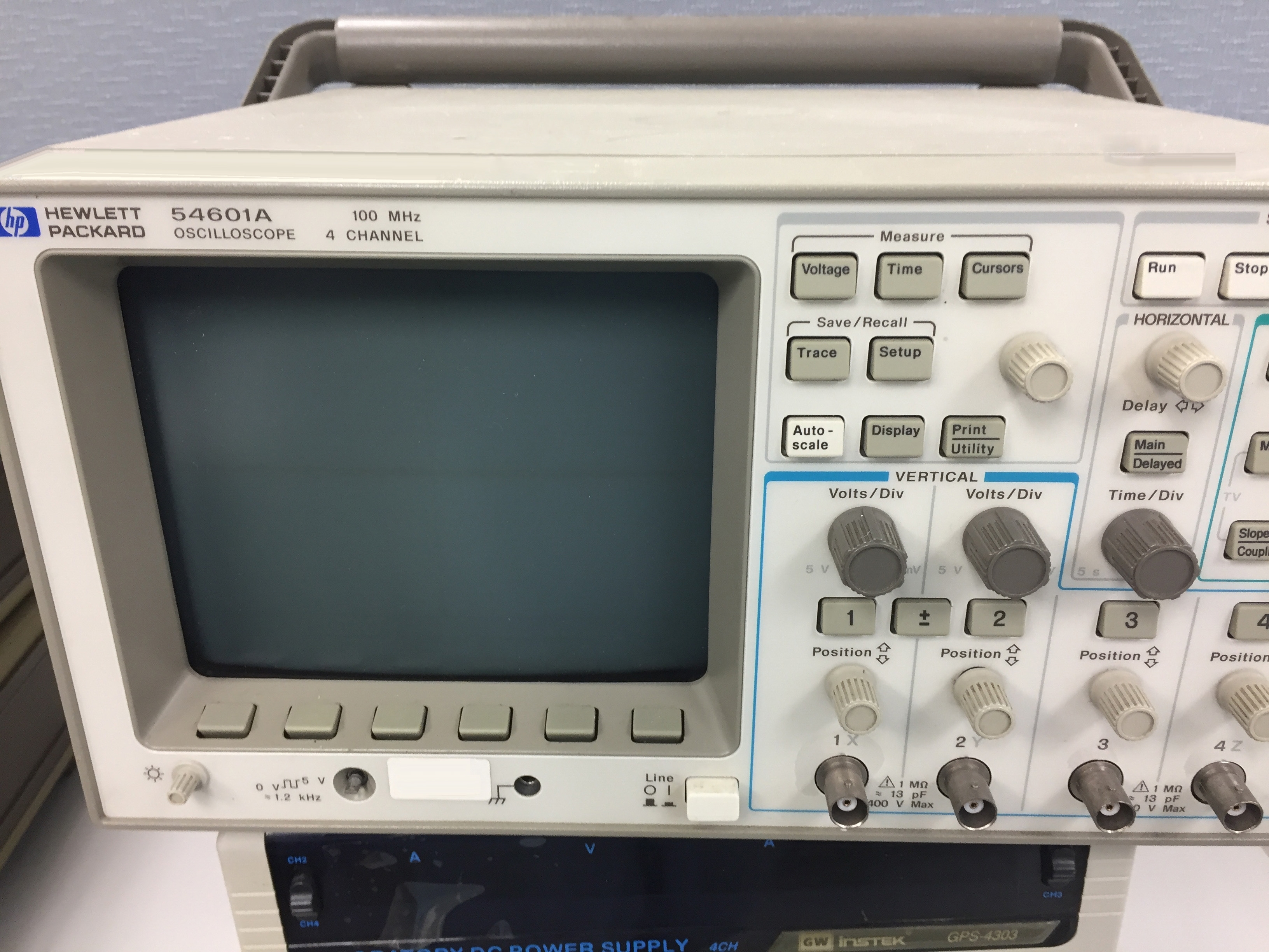 사진 사용됨 AGILENT / HP / HEWLETT-PACKARD / KEYSIGHT 54601A 판매용