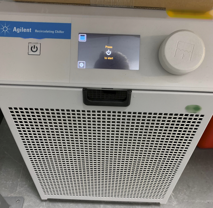 Photo Utilisé AGILENT / HP / HEWLETT-PACKARD / KEYSIGHT 5800 À vendre