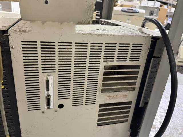 Photo Utilisé AGILENT / HP / HEWLETT-PACKARD / KEYSIGHT 5890E À vendre