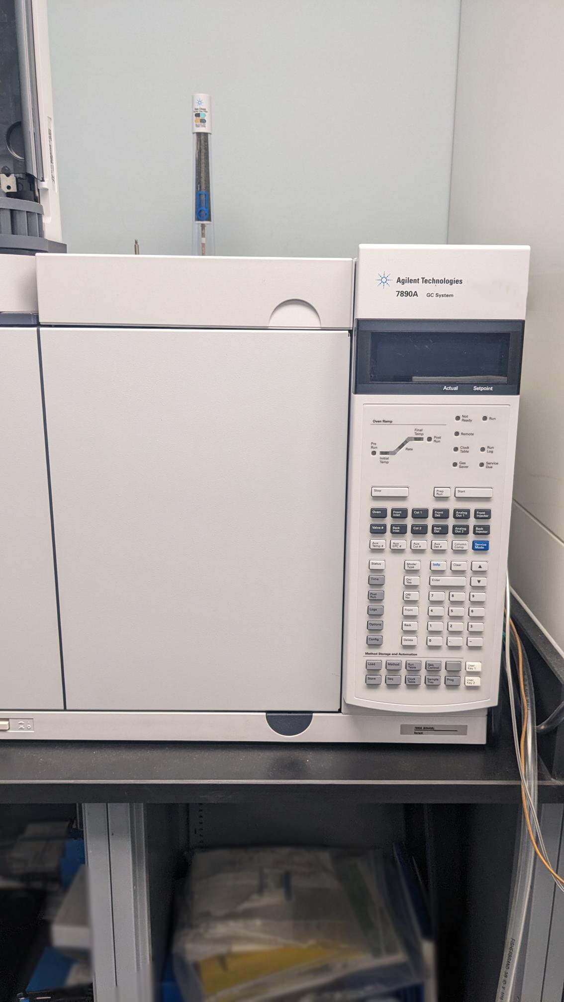 사진 사용됨 AGILENT / HP / HEWLETT-PACKARD / KEYSIGHT 5975C / 7890A / 7693 판매용