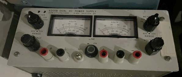 Foto Verwendet AGILENT / HP / HEWLETT-PACKARD / KEYSIGHT 6205B Zum Verkauf