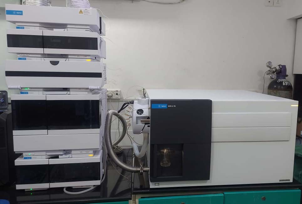 Photo Used AGILENT / HP / HEWLETT-PACKARD / KEYSIGHT 6470 For Sale