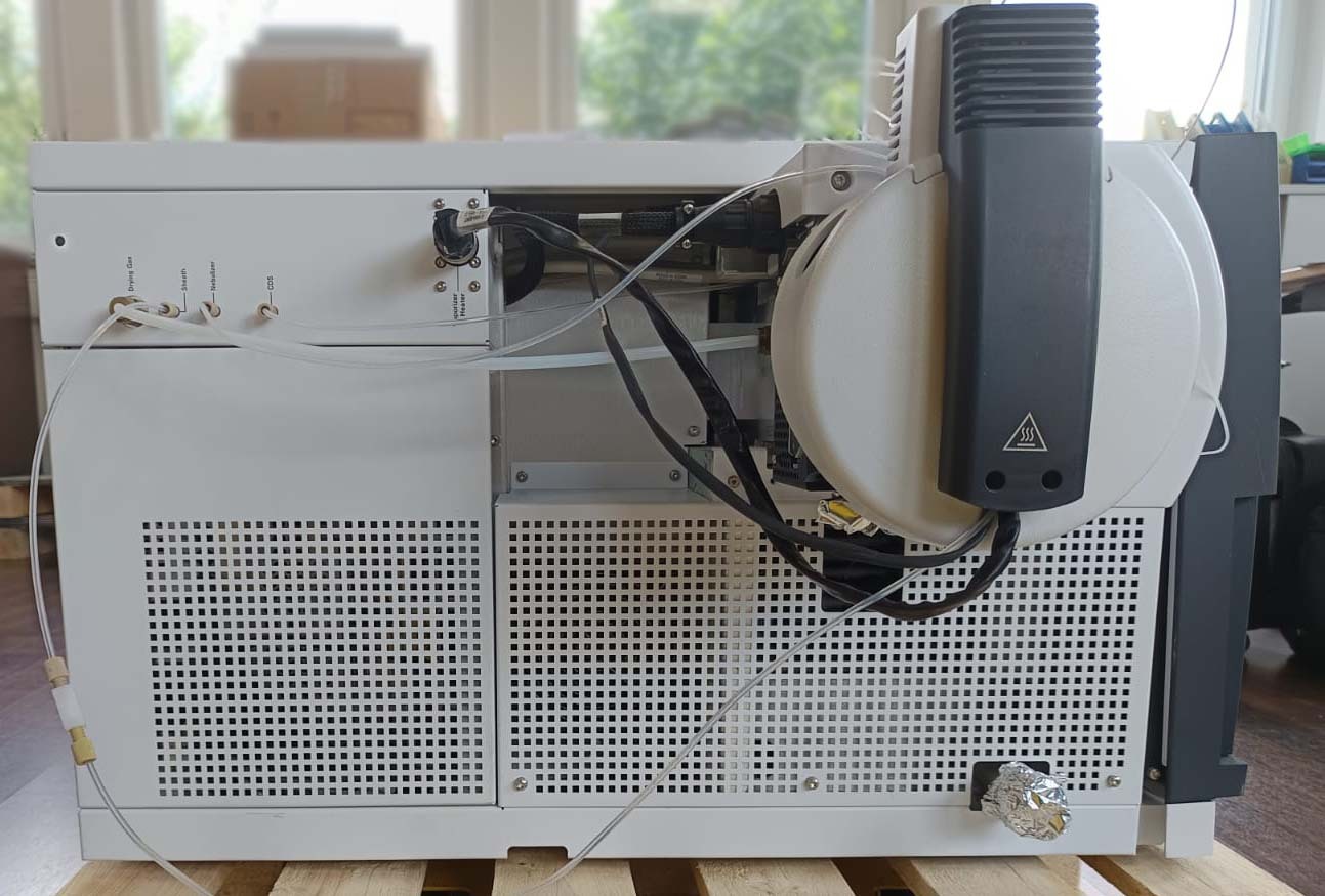 사진 사용됨 AGILENT / HP / HEWLETT-PACKARD / KEYSIGHT 6490B 판매용