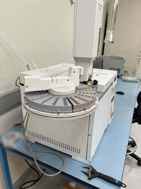 Photo Utilisé AGILENT / HP / HEWLETT-PACKARD / KEYSIGHT 6890N (G1540N) À vendre