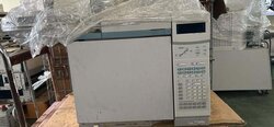 フォト（写真） 使用される AGILENT / HP / HEWLETT-PACKARD / KEYSIGHT 6890N 販売のために