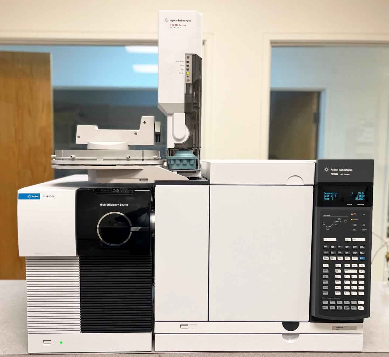 Photo Used AGILENT / HP / HEWLETT-PACKARD / KEYSIGHT 7890B For Sale