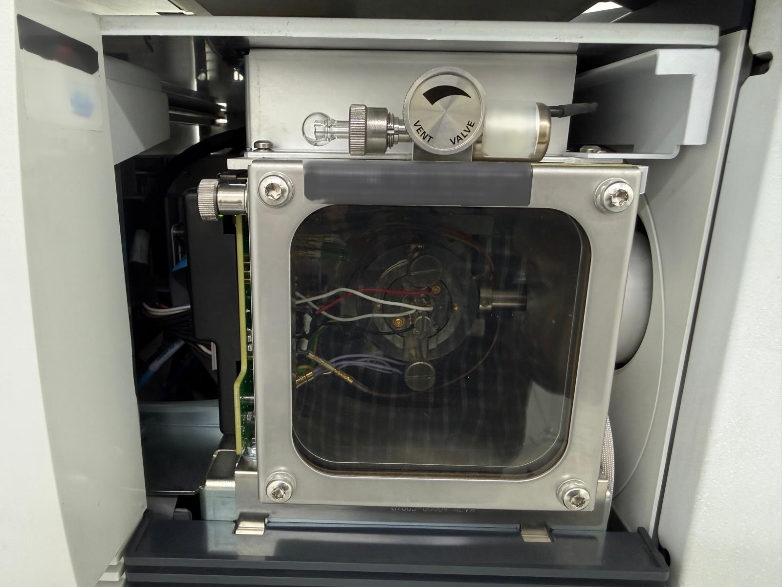Photo Used AGILENT / HP / HEWLETT-PACKARD / KEYSIGHT 7010B For Sale