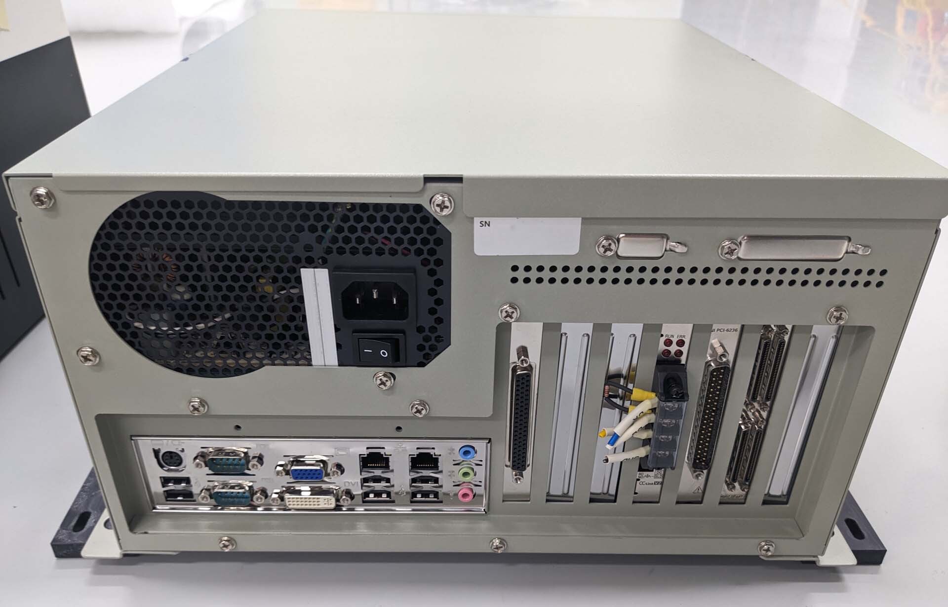 Foto Verwendet AGILENT / HP / HEWLETT-PACKARD / KEYSIGHT 7700 Zum Verkauf