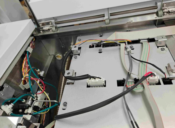 Photo Used AGILENT / HP / HEWLETT-PACKARD / KEYSIGHT 7700 For Sale