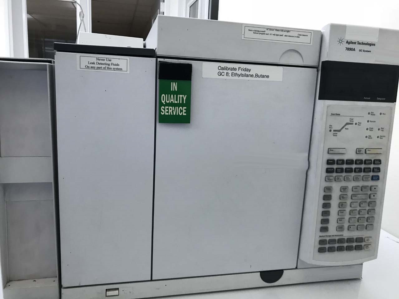 AGILENT / HP / HEWLETT-PACKARD / KEYSIGHT 7890A used for sale price ...