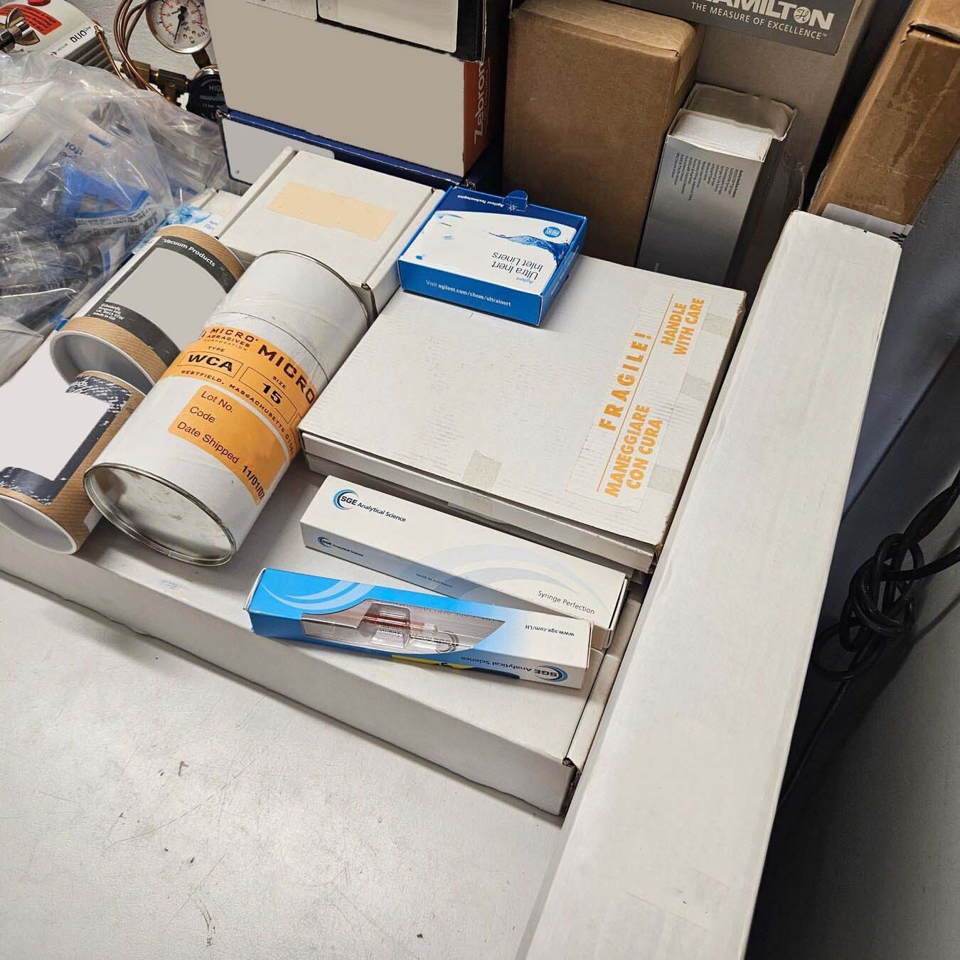 圖為 已使用的 AGILENT / HP / HEWLETT-PACKARD / KEYSIGHT 7890A 待售