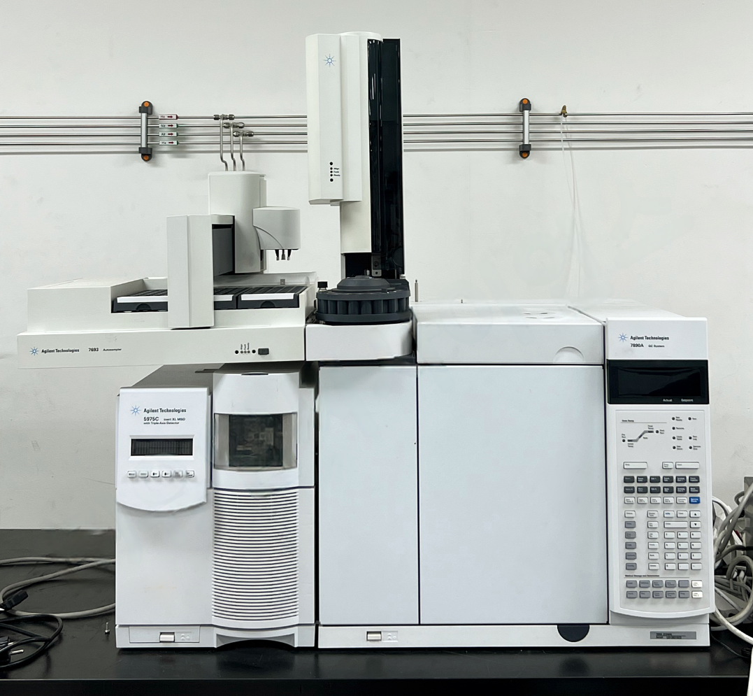 사진 사용됨 AGILENT / HP / HEWLETT-PACKARD / KEYSIGHT 7890A 판매용