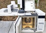 Photo Used AGILENT / HP / HEWLETT-PACKARD / KEYSIGHT 7890A For Sale