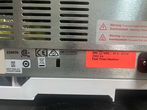 Photo Used AGILENT / HP / HEWLETT-PACKARD / KEYSIGHT 7890B / 5977B For Sale