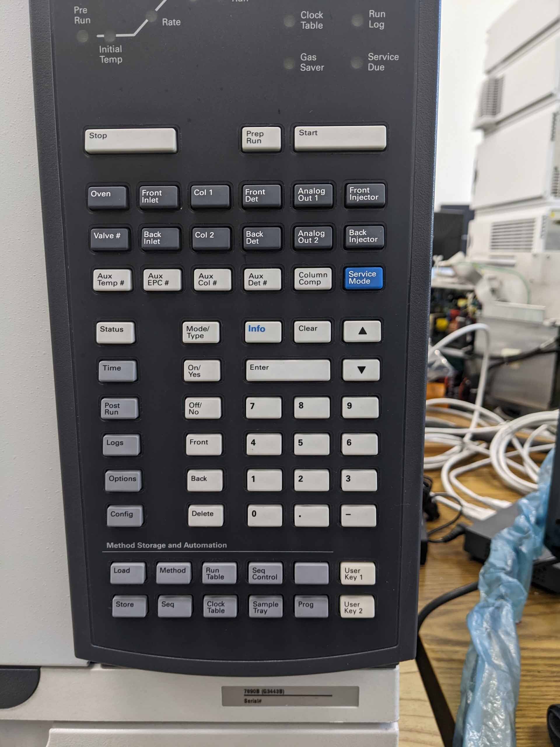 Photo Used AGILENT / HP / HEWLETT-PACKARD / KEYSIGHT 7890B / 7000C For Sale